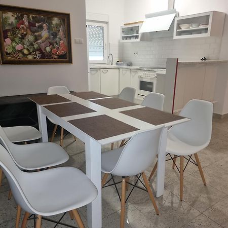 Apartments Lantina 베티나 외부 사진