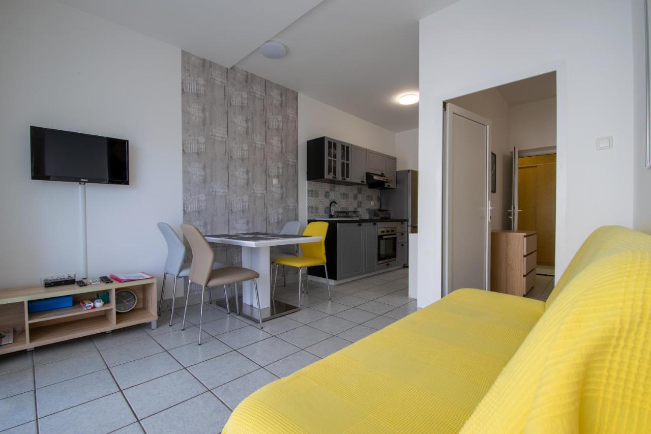 Apartments Lantina 베티나 외부 사진